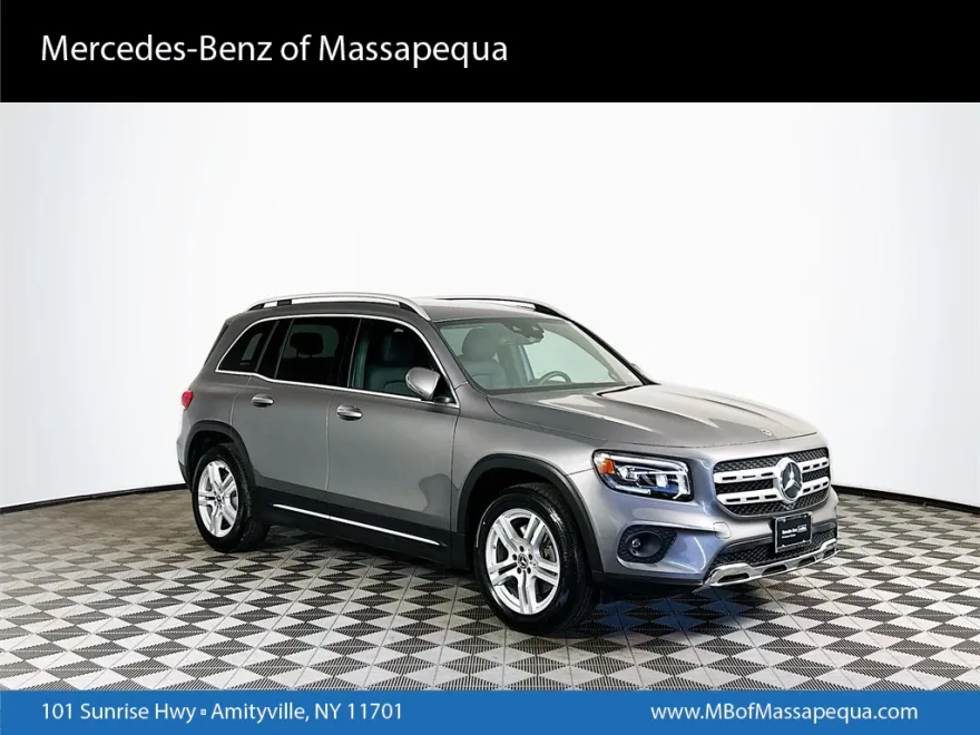 2022 Mercedes Benz GLB 250 4MATIC photo 1