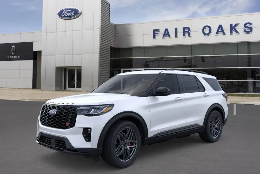 2025 Ford Explorer ST photo 1