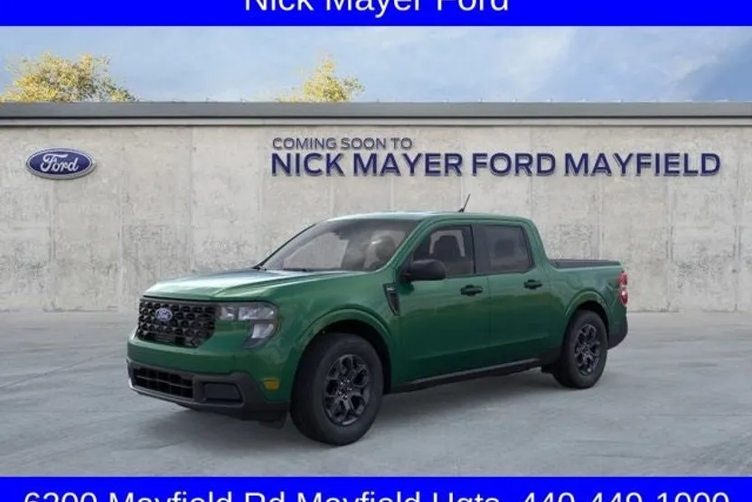2025 Ford Maverick XLT photo 1