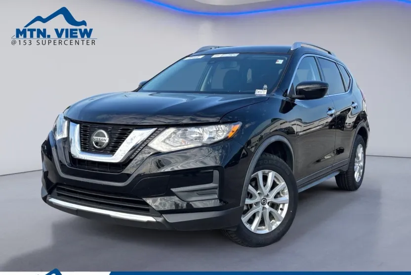 2019 Nissan Rogue SV photo 1