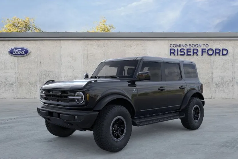 2025 Ford Bronco Outer Banks photo 1