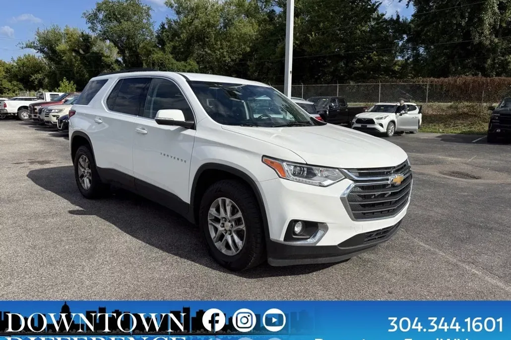 2021 Chevrolet Traverse 1LT photo 1