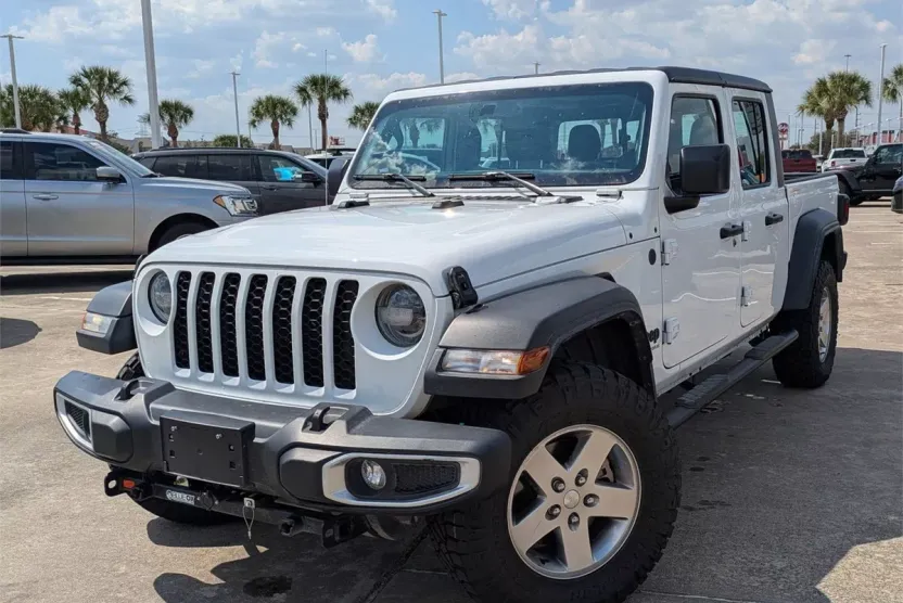 2023 Jeep Gladiator Sport photo 1