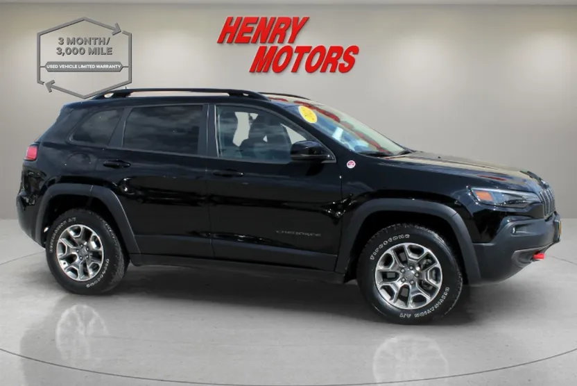 2022 Jeep Cherokee Trailhawk photo 1