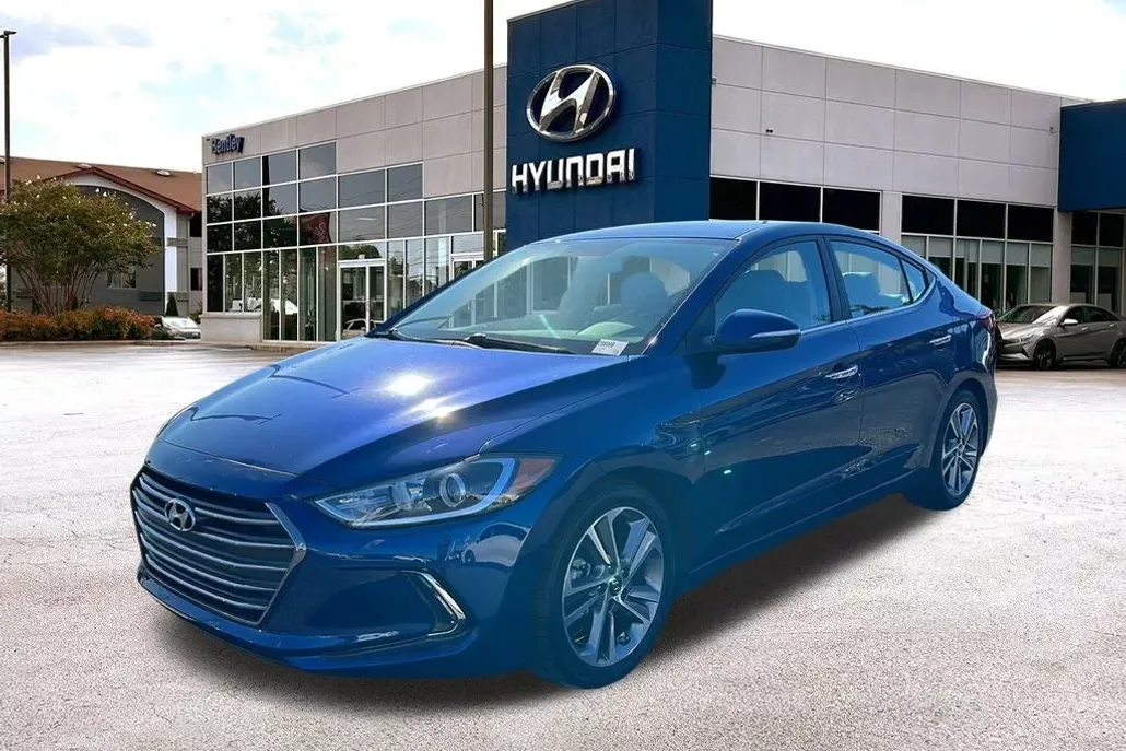 2017 Hyundai Elantra Limited photo 1