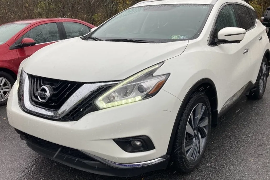 2017 Nissan Murano Platinum photo 1