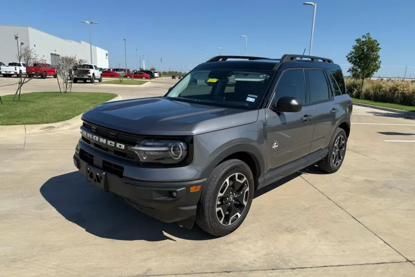2023 Ford Bronco Sport Outer Banks photo 1