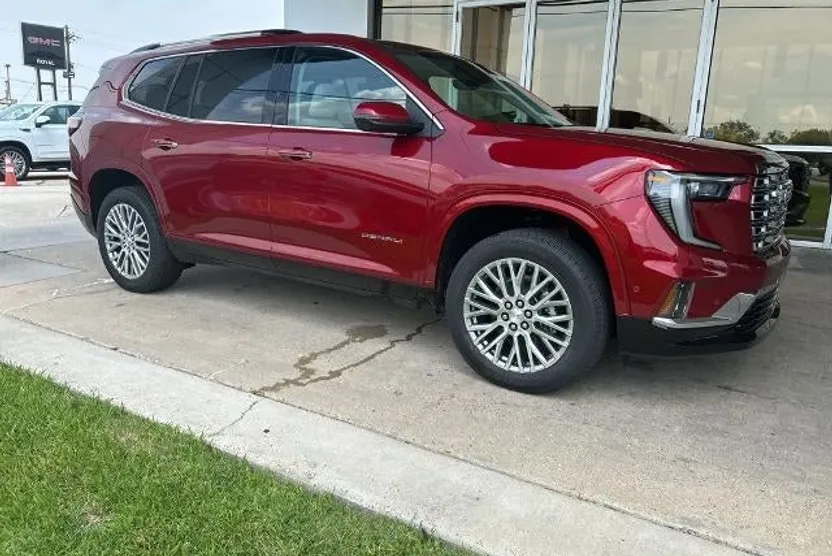 2026 Gmc Acadia Denali photo 1