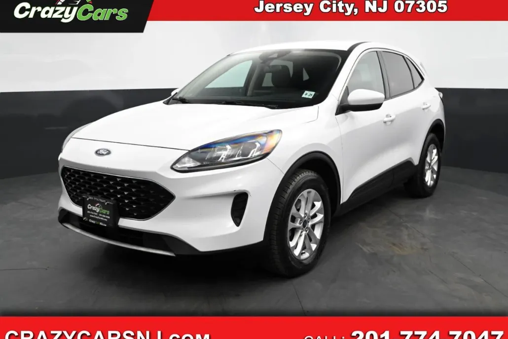 2020 Ford Escape SE photo 1