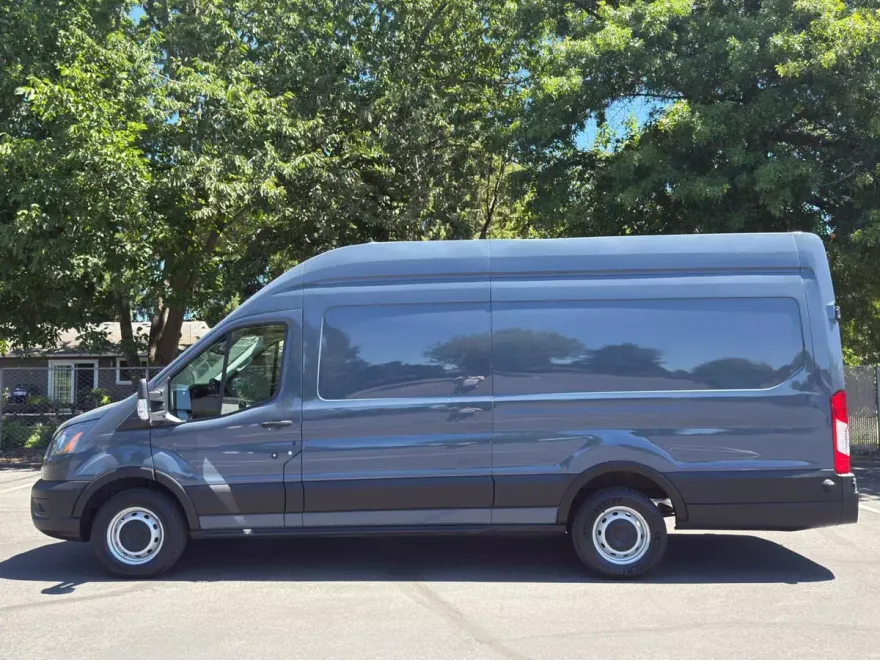 2021 Ford Transit Cargo Van photo 1