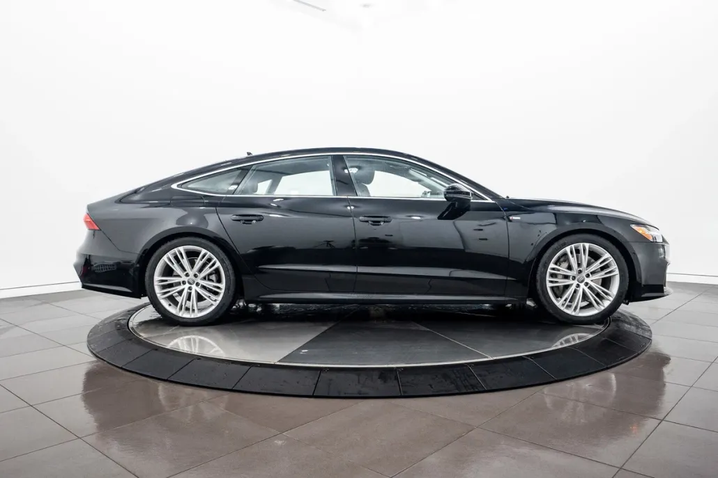 2019 Audi A7 Prestige photo 1