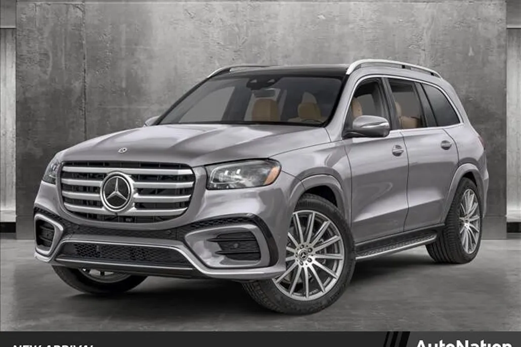 2025 Mercedes Benz GLS 580 4MATIC photo 1