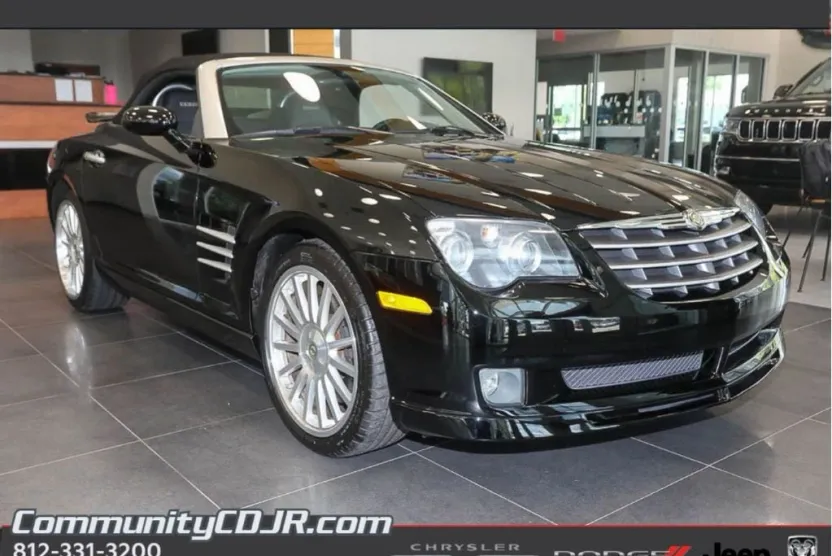 2005 Chrysler Crossfire SRT-6 photo 1