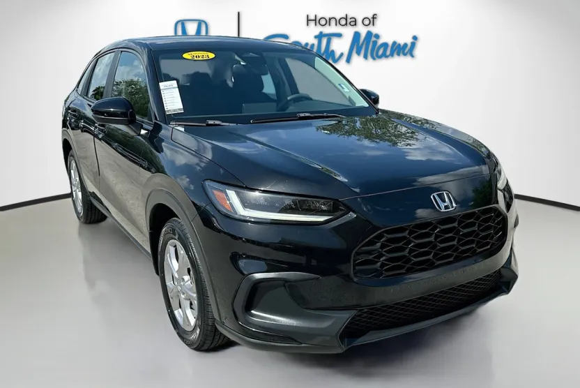 2023 Honda HR-V LX photo 1