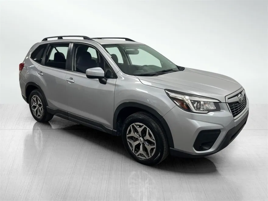 2019 Subaru Forester Premium photo 1