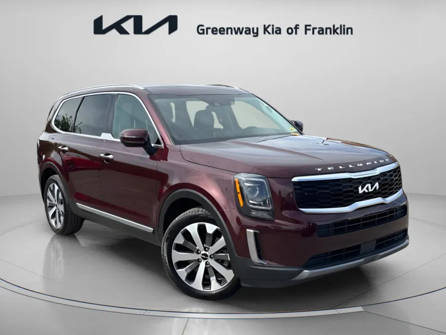 2022 Kia Telluride S photo 1