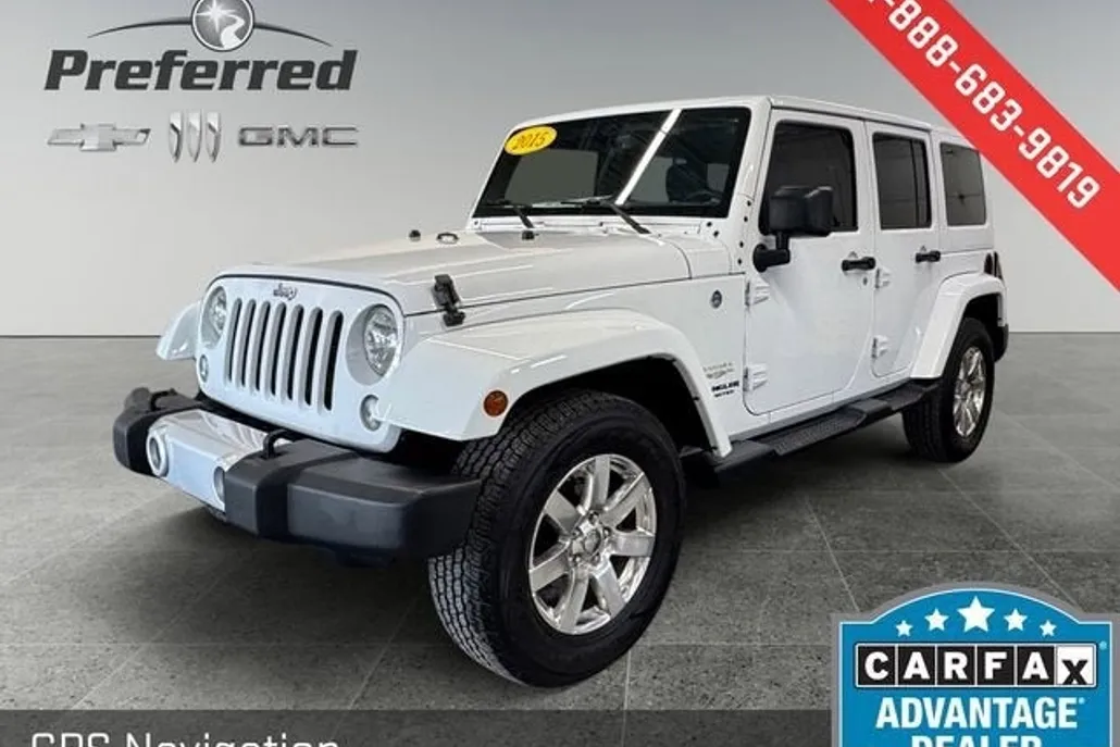 2015 Jeep Wrangler Unlimited Sahara photo 1