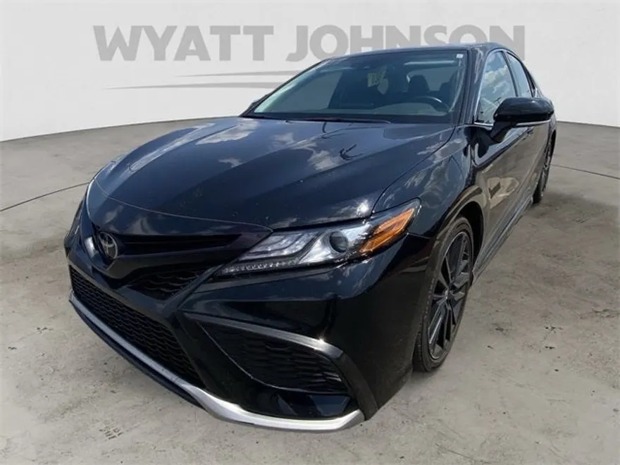 2023 Toyota Camry XSE photo 1