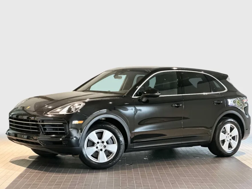 2022 Porsche Cayenne Base photo 1