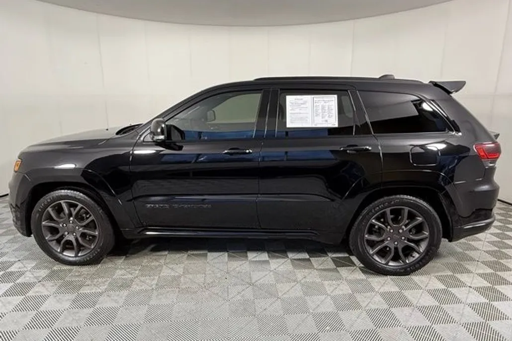 2021 Jeep Grand Cherokee Overland photo 1