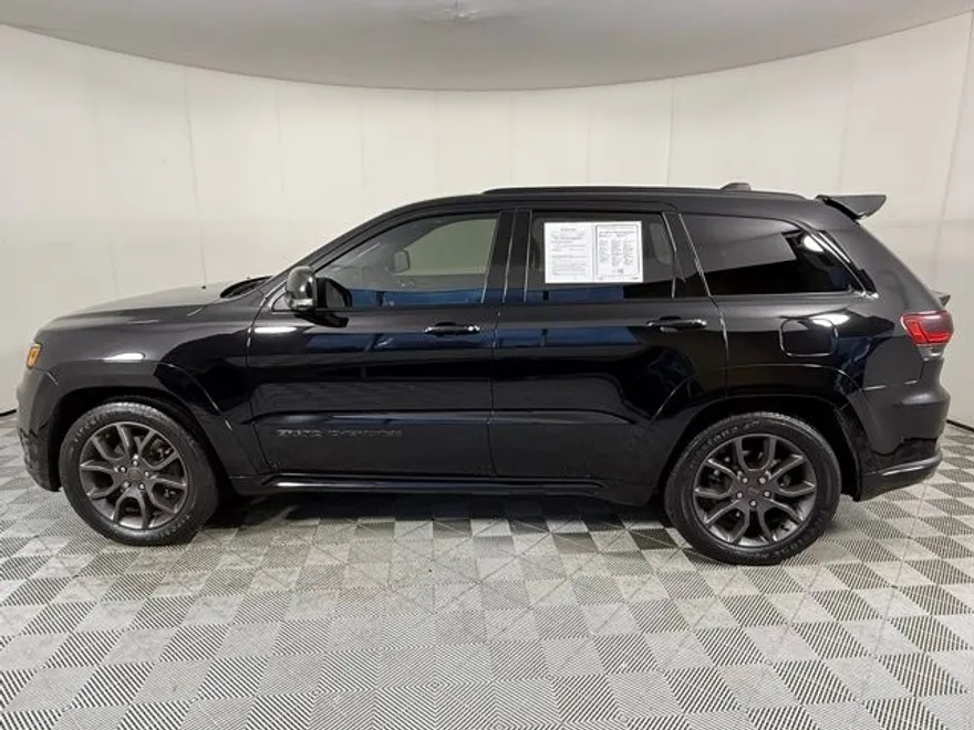 2021 Jeep Grand Cherokee Overland photo 1