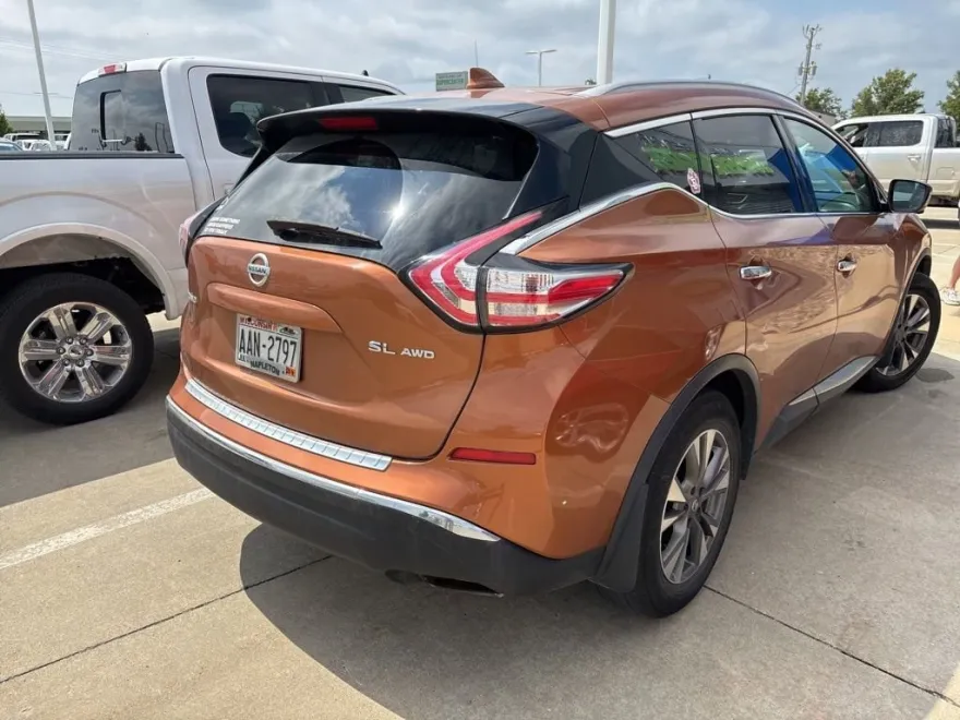 2017 Nissan Murano SL photo 1