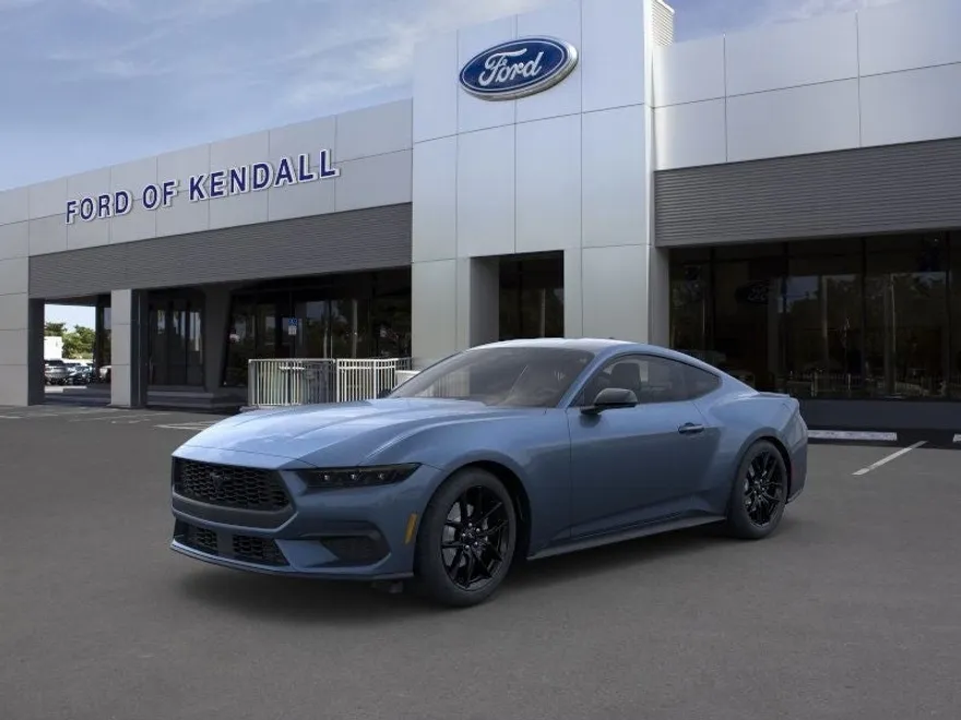 2025 Ford Mustang EcoBoost photo 1