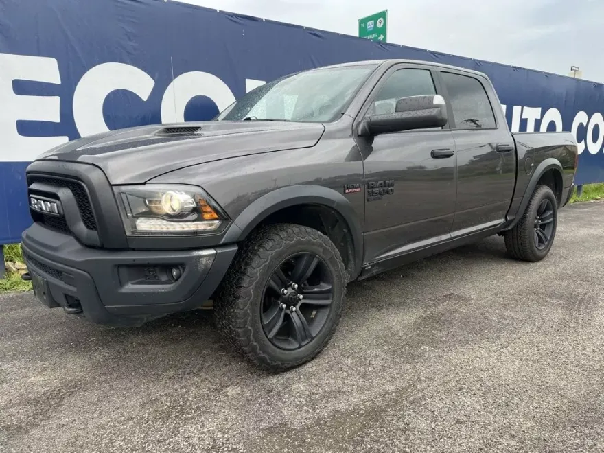 2021 Ram 1500 Classic SLT photo 1