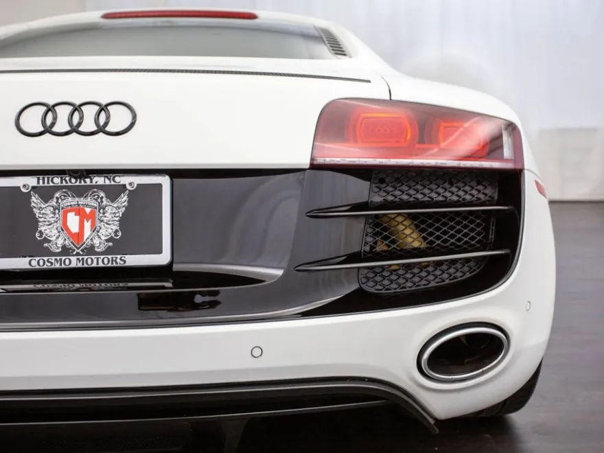 2011 Audi R8 5.2 photo 34