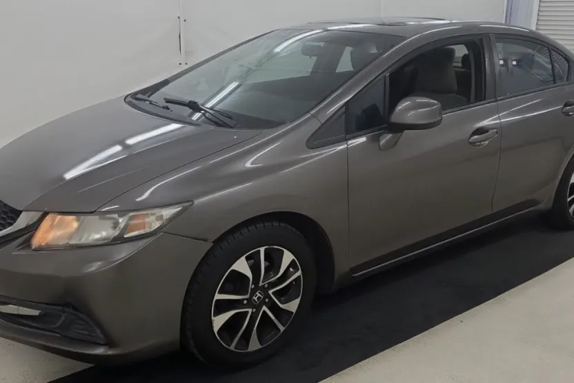 2013 Honda Civic EX photo 1
