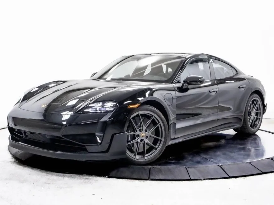 2025 Porsche Taycan Turbo GT photo 1