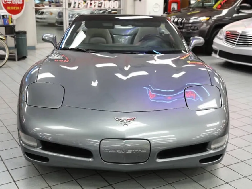 2003 Chevrolet Corvette photo 1