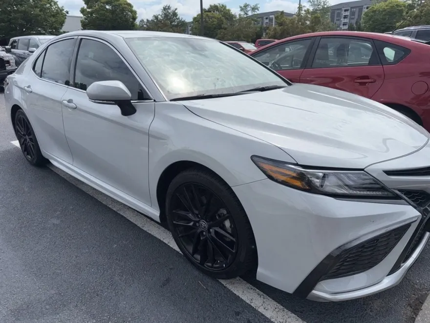 2023 Toyota Camry XSE photo 1