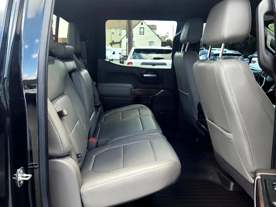 2020 Chevrolet Silverado 1500 RST photo 1