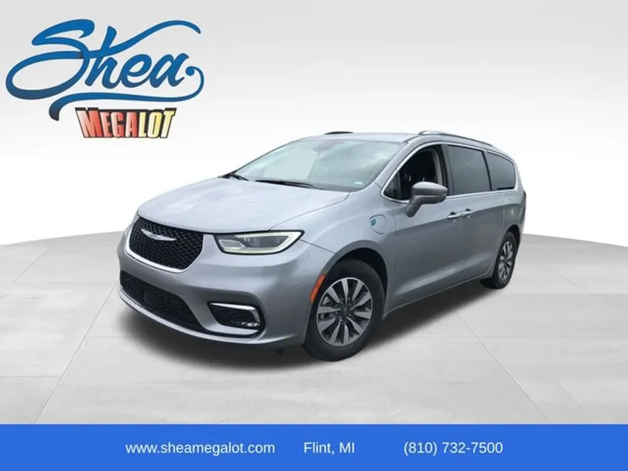 2021 Chrysler Pacifica Hybrid Touring L photo 1