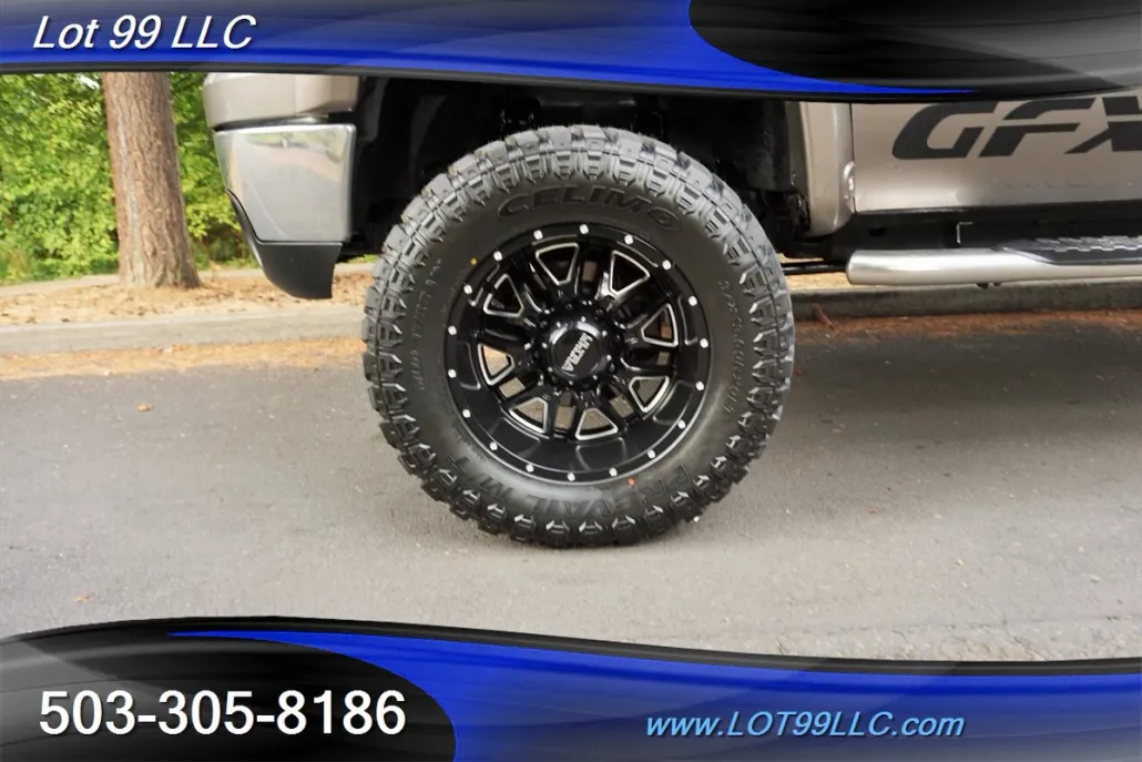 2012 Gmc Sierra SLT photo 1