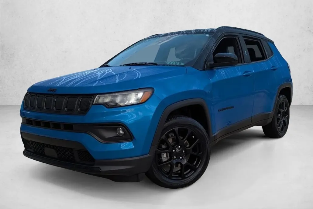2022 Jeep Compass Latitude photo 1