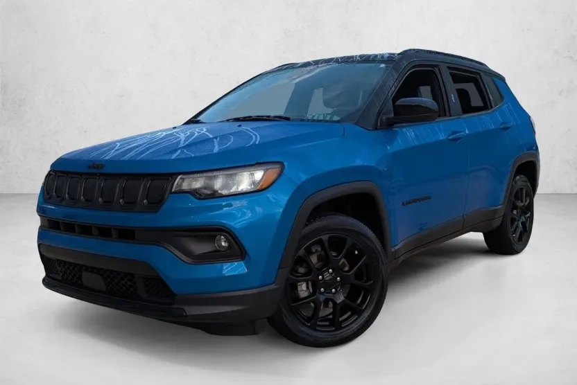 2022 Jeep Compass Latitude photo 1