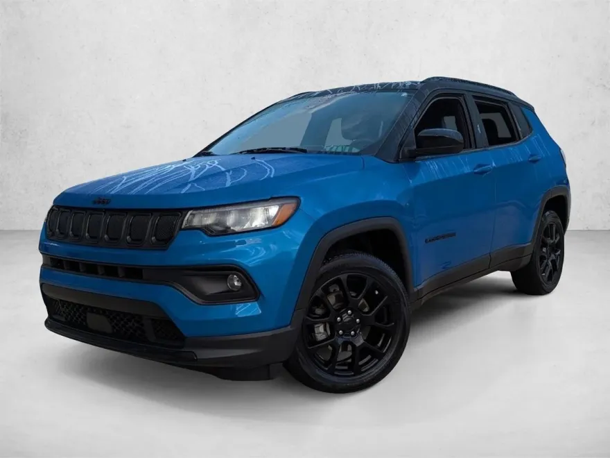 2022 Jeep Compass Latitude photo 1