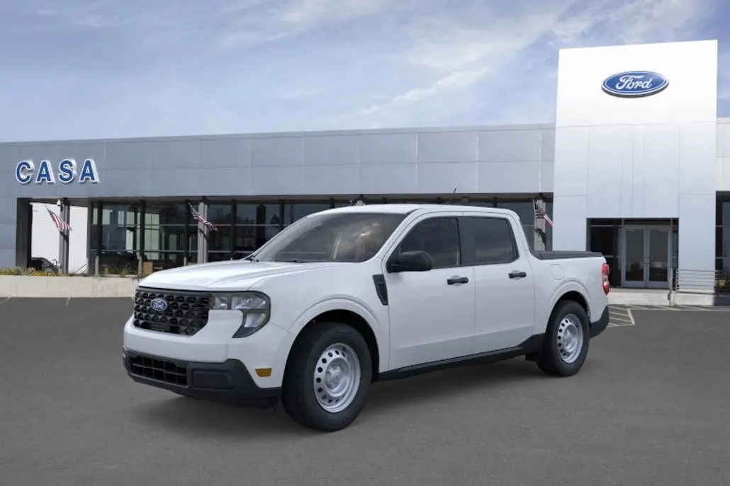 2025 Ford Maverick XL photo 1