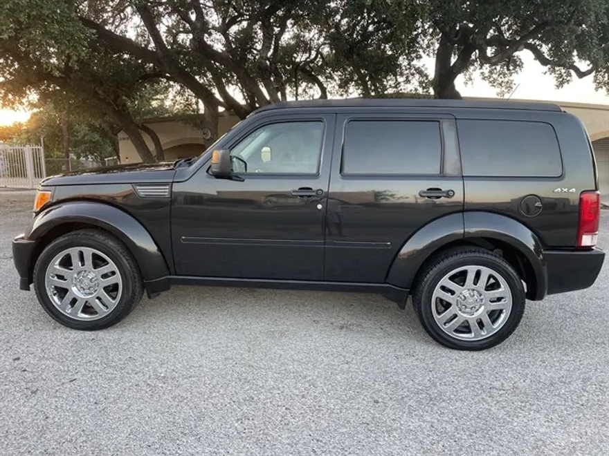 2011 Dodge Nitro Heat photo 1