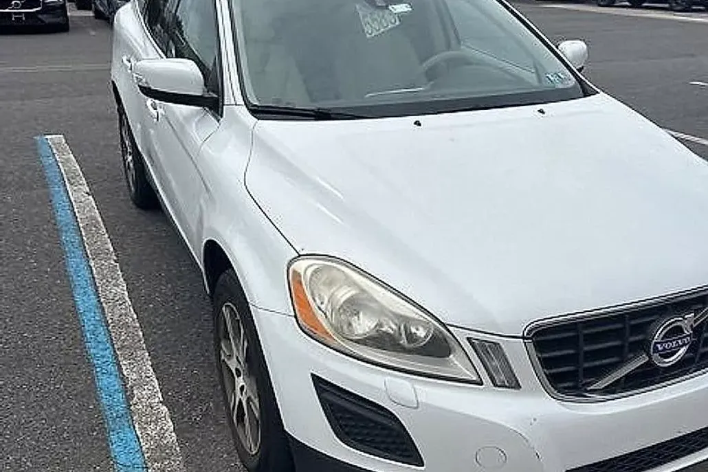 2013 Volvo XC60 T6 photo 1