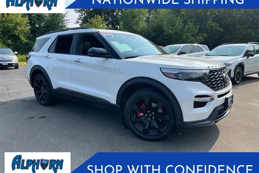 2022 Ford Explorer ST photo 1
