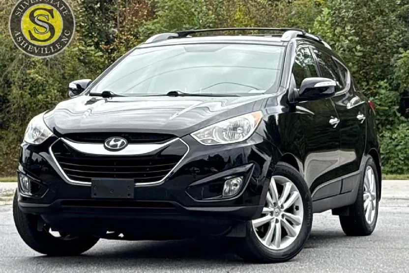 2011 Hyundai Tucson Limited photo 1