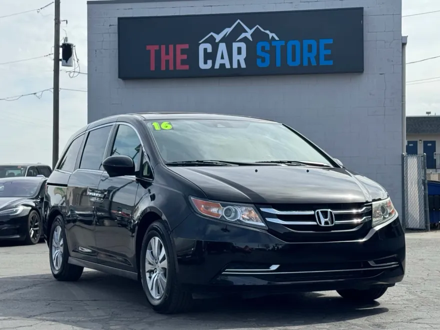 2016 Honda Odyssey EX-L photo 1