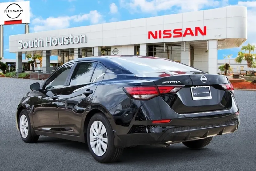 2025 Nissan Sentra S photo 1