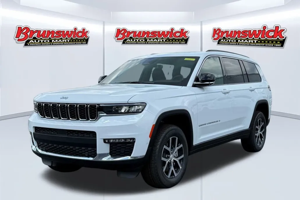 2025 Jeep Grand Cherokee Limited photo 1