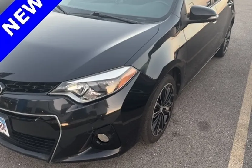 2016 Toyota Corolla L photo 1