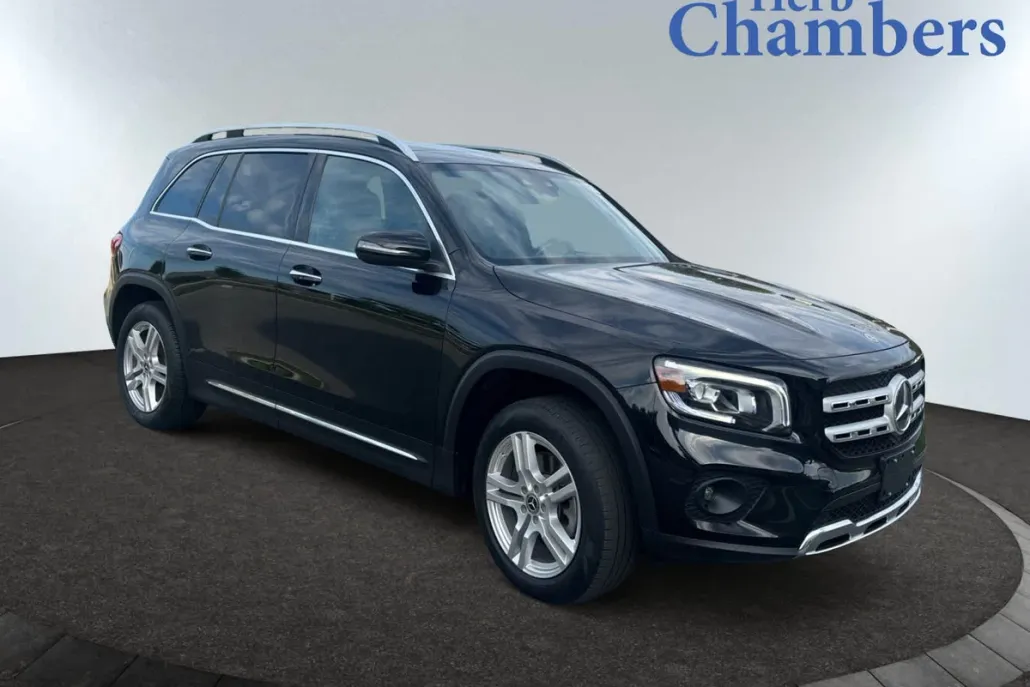 2022 Mercedes Benz GLB 250 4MATIC photo 1