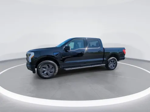 2025 Ford F-150 Lightning photo 4